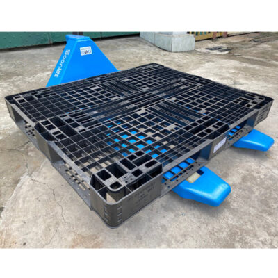 Lưu ý khi mua pallet nhựa kê hàng cho vựa nông sản 4 pallet nhựa cũ 1200x1000x120mm