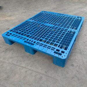 Cùng tìm hiểu về kích thước pallet nhựa