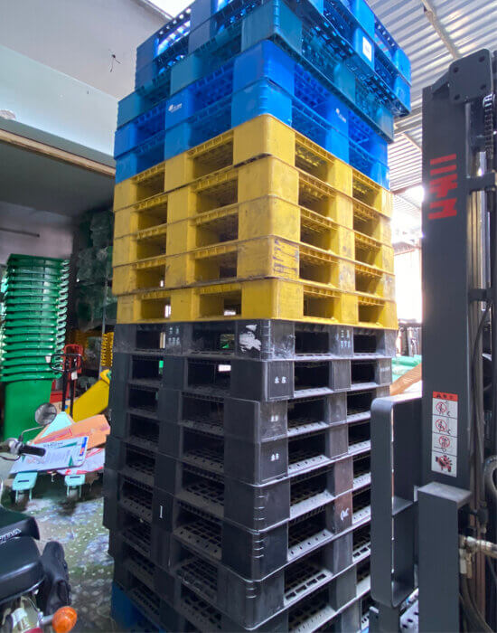 Pallet Nhựa Gò Vấp Giá Rẻ - Chỉ Từ 180k| FREESHIP 2 pallet nhựa gò vấp