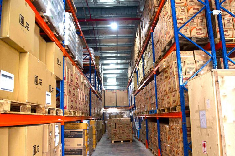 cách sắp xếp hàng hóa trong kho