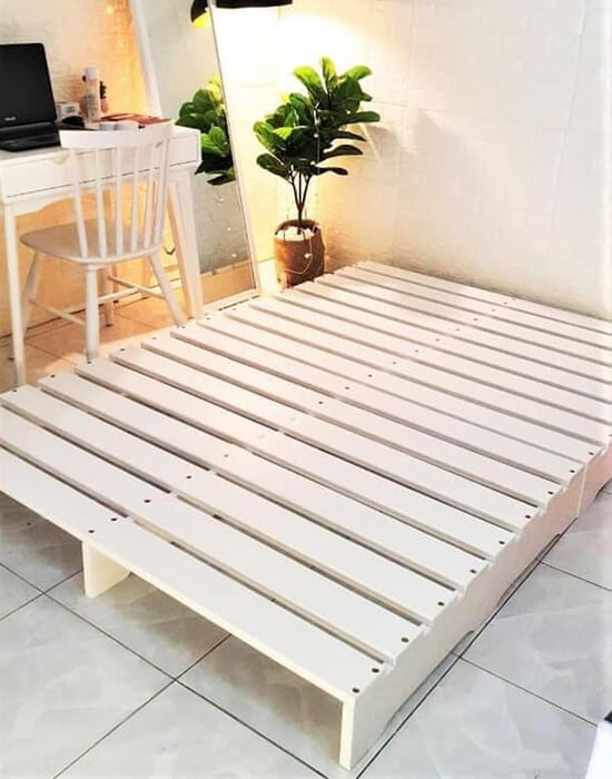 13+ Ý Tưởng Trang Trí Bằng Gỗ Pallet Độc Đáo, Gây Ấn Tượng 9 trang trí bằng gỗ pallet giường ngủ