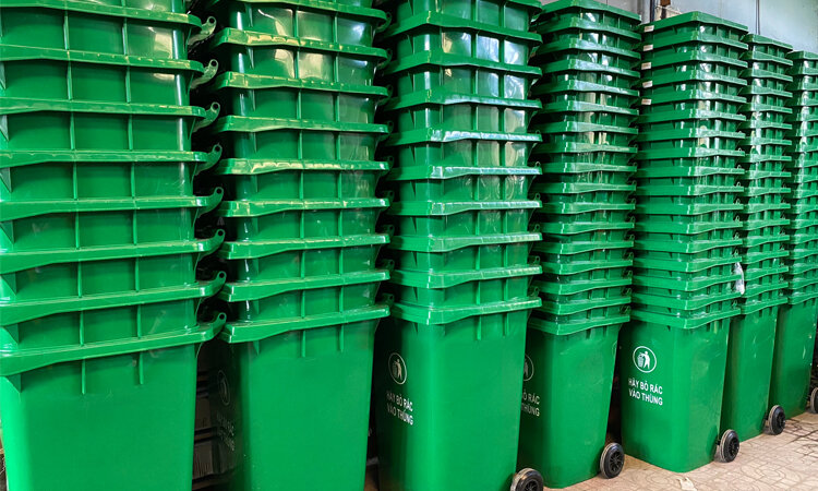 Top 5 Mẫu Thùng Rác Xanh Công Cộng Sử Dụng Phổ Biến Nhất 3 thùng rác xanh 240l