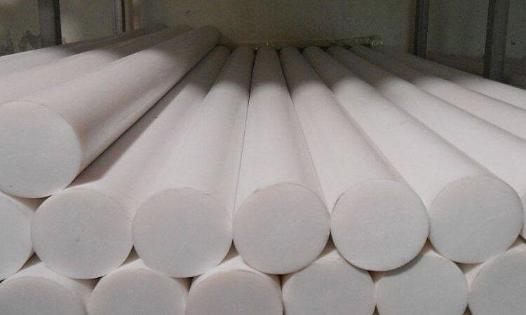 Nhựa PTFE Là Gì? Đặc Tính Kỹ Thuật Của Nhựa PTFE 4 nhựa ptfe dạng cây