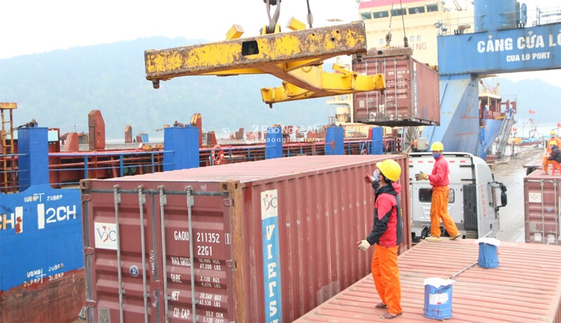 Nội Dung Hợp Đồng Thuê Tàu Chuyến (Voyage Charter Party) 3 hợp đồng thuê tàu chuyến