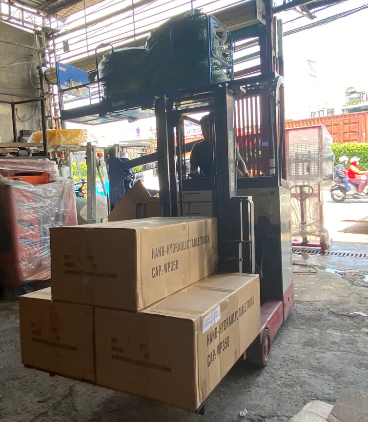 Hướng Dẫn Cách Lái Xe Nâng An Toàn Và Đúng Chuẩn 3 cách lái xe nâng