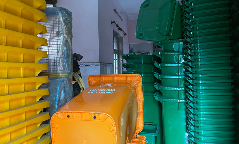 thùng rác khu dân cư