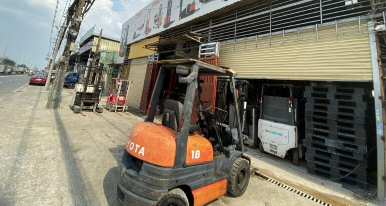 Nguyên Tắc An Toàn Khi Vận Hành Xe Nâng Mà Bạn Nên Biết 2 nguyên tắc an toàn khi vận hành xe nâng