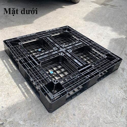 pallet nhua cu 1100x1100x150 den hang nhat